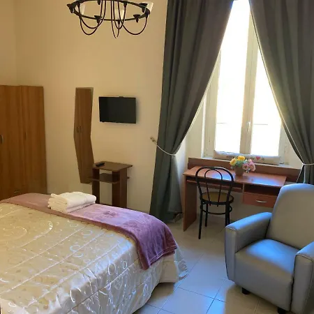 La Piccola Reggia